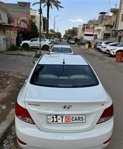 هیۆندای ئەکسنت